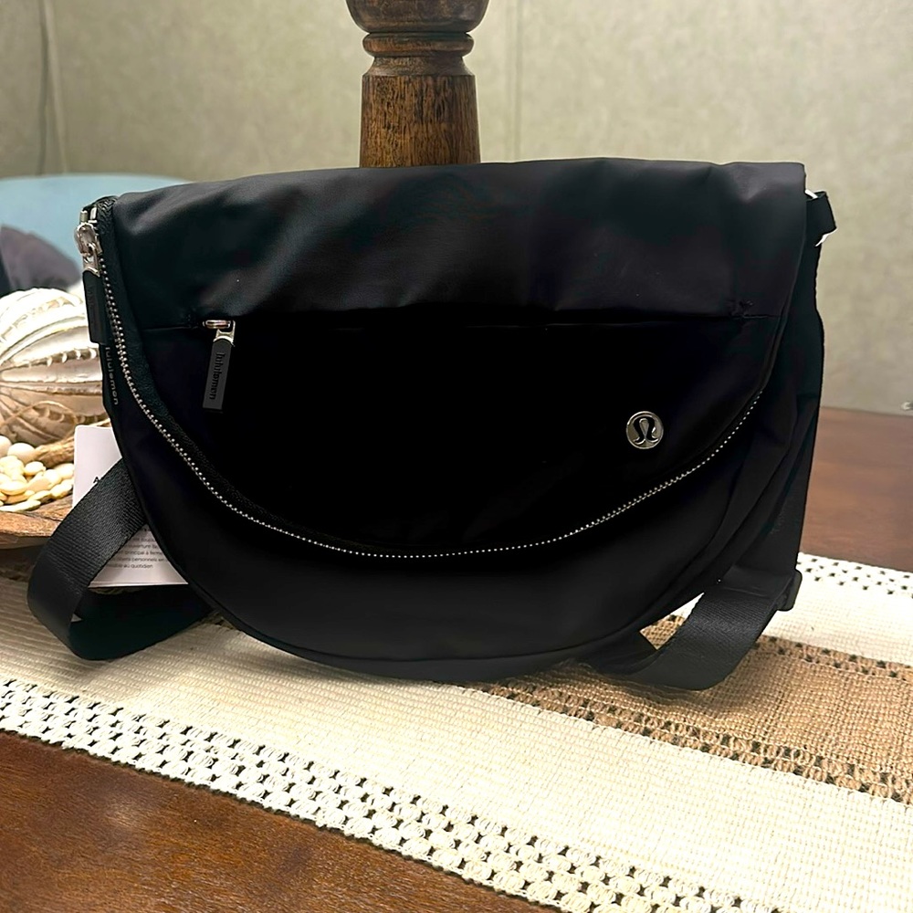Black Lululemon All Night Festival Bag 5L